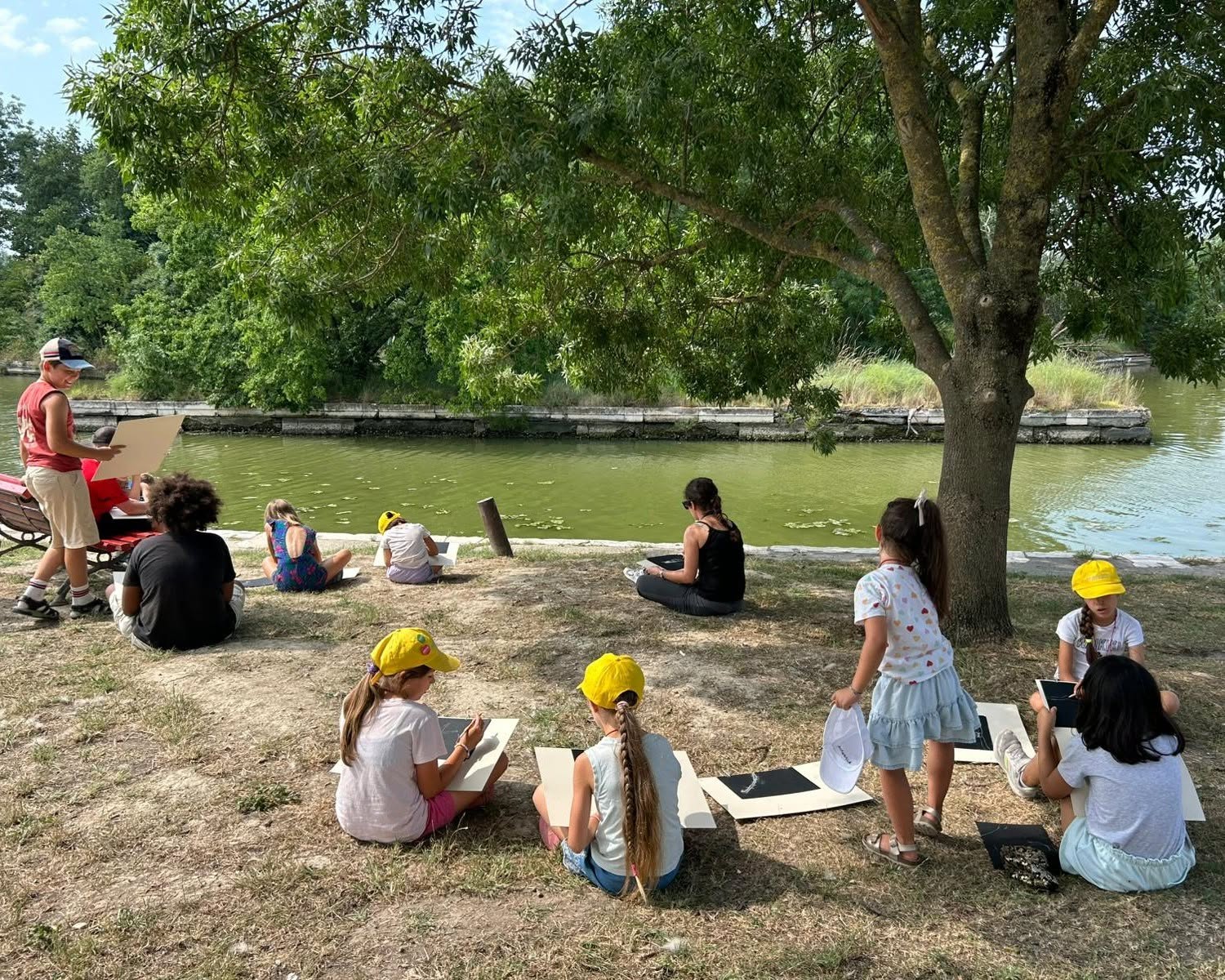 Summer Camp forte Margehera - bambini durante attività